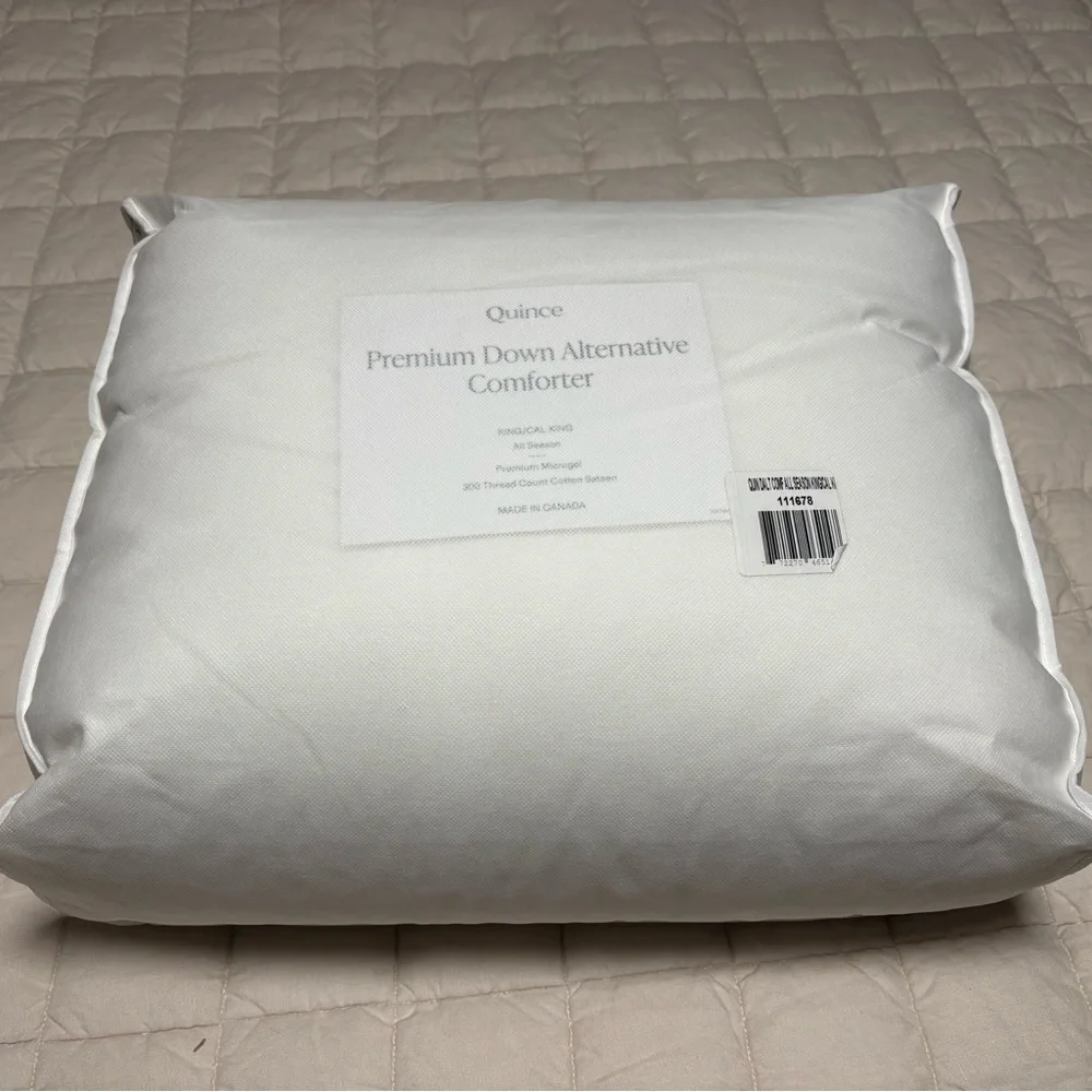Quince All-Season Premium Down Alternative Comforter - King - Picture 12 of 14